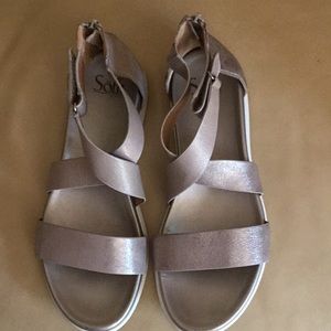 SOFFT Silver Sandal Size 9
